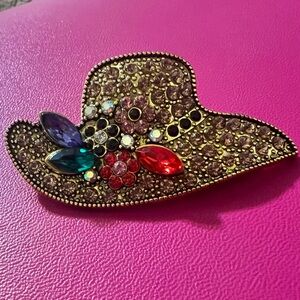 Vintage Colorful Hat Rhinestones
Broach Lapel Pin